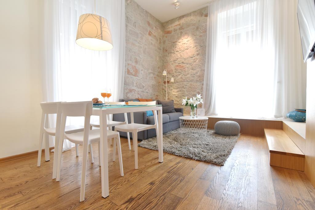 The Bridge Luxury Apartments Ζαντάρ Εξωτερικό φωτογραφία